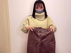クリスマスにサンタコスプレした彼女は首輪で調教しながらグラインド騎乗位で中出しを求めてきました Japanese Christmas Creampie In Present Sex