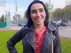 Pickup Russian Babe To Sloppy Blowjob & Fucks In Doggy / Kiss Cat