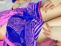 Desi Bhabhi In Saree Cheating Husband With Devar - Devar Bhabhi