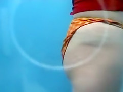 Cute girl spied while changing her bikini