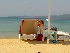 Sexy ass brunette chick in red bikini