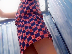 Peeping on shaved mature pussy