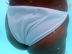 Bubble butt filmed under water