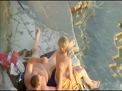 Clumsy way to lick a stunning pussy