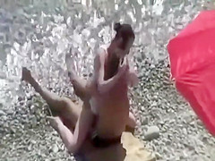 She didn't even undress for beach sex
