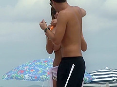 Horny couple in the water