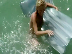 Hairy vagina in the pool cabin