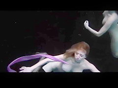 Naked girls on music