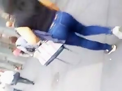 Latina bubble booty in pocketless blue jeans