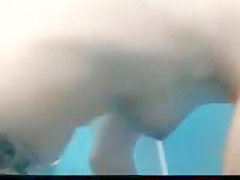 Beach cabin voyeur 7 - 3 of 4