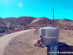 Hot teens have pussy licking fun in the desert - LesWorship