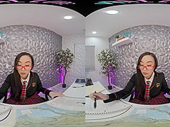 Asian spinner masturbates with her toys in VR