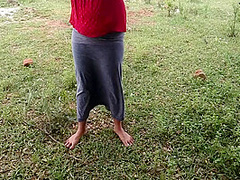 Garden Me Mili Bhabhi Ko Ghar Par Choda - Fuck Desi Bhabhi