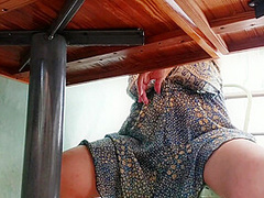 Exhibicion En Restaurante Publico