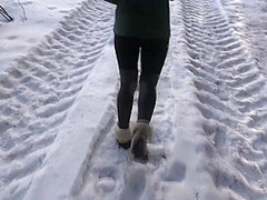 Risky Outdoor Sex In A Public Park Almost Caught Winter Edition Bubble Butt Fucked In Freezing Cold