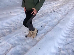 Risky Outdoor Sex In A Public Park Almost Caught Winter Edition Bubble Butt Fucked In Freezing Cold