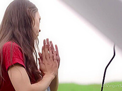 Arwen Gold In Horny Teen