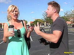 Sasha Sean In Mom Hunter - Cup Of Coochie 1