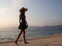 Princess Clover In Showing Boobs And Pussy In Gili Island