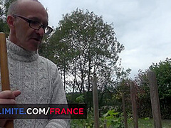 Super Hot Babe Fucks The Old Gardener