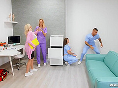 Nursing The Pussy Of - Taylee Wood