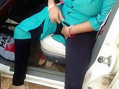 Desi Indian Bhabhi Public Outdoor Big Boobs Show Compilation