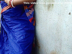 Desi Indian Bhabhi Public Outdoor Big Boobs Show Compilation