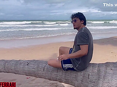 Gozou Dando Na Praia - Agatha Ferrari