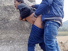 Jhil Ke Kinare Chup Chup Ke Sex Kiya - Indian Outdoor Sex