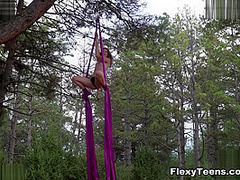 Kim Nadara Video - FlexyTeens