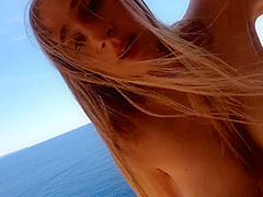 Teen Im Urlaub Auf Dem Fels Am Meer Gefickt