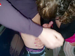 Carsex - Scopata Da Due Ragazzi Sconosciuti - Marito Cuckold