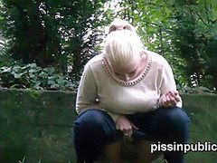 Desperate Girls Find A Hideaway In A Busy City To Squat Down And Pee