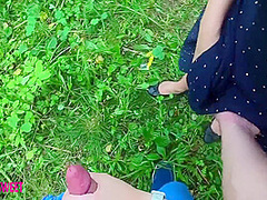 Schoolgirl Jerks Off And Sucks Dick To Classmate In A Public