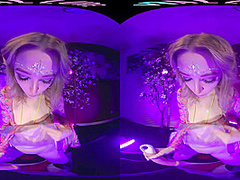 Cute blonde brings the EDM festivals home and masturbates for you in VR