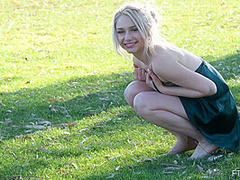 Shes A Sex Magnet - FTVGirls