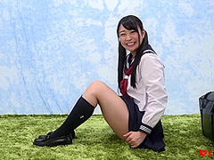 Sexy Japanese Schoolgirl 2