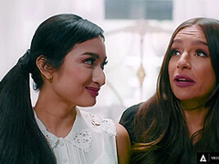 MODERN-DAY SINS - Avery Black and April Olsen Get CAUGHT SCISSORING In Open House!