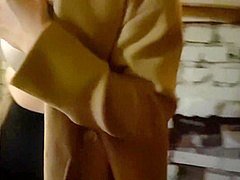 In The Parking Lot The Bitch Takes Off Her Clothes And Pisses!