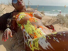 Art Pee 07 Body Paint Piss 1