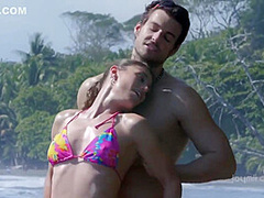 Fucking On Beach - Julia Roca