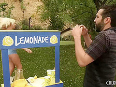 Hot Blonde Teen Gives Out A Hot Blowjob And Rough Intense Pussy Fuck With Her Lemonade