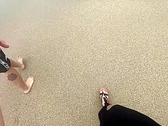Un Extranjero Me Ofrece Dinero Por Sexo Y Hacerlo Hacer Cum En Playa