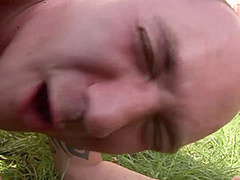 Outdoor Gruppensex Im Planschbecken