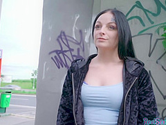 Blackhair euro teenie reverse rides after bj and pickedup