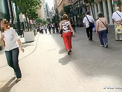 Lucy And Toni Are Searching The Streets For A Place To