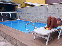 Big Ass Woman Is Having Sex With A Handsome Pool Guy And