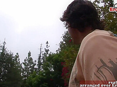 Brunette and blonde tennis teens make threesome ffm outdoor
