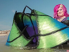 Meeting A Mermaid With Nova Cane