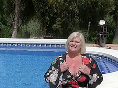 Big Breasted Lacey Starr Is Getting Some Sun - MatureNL